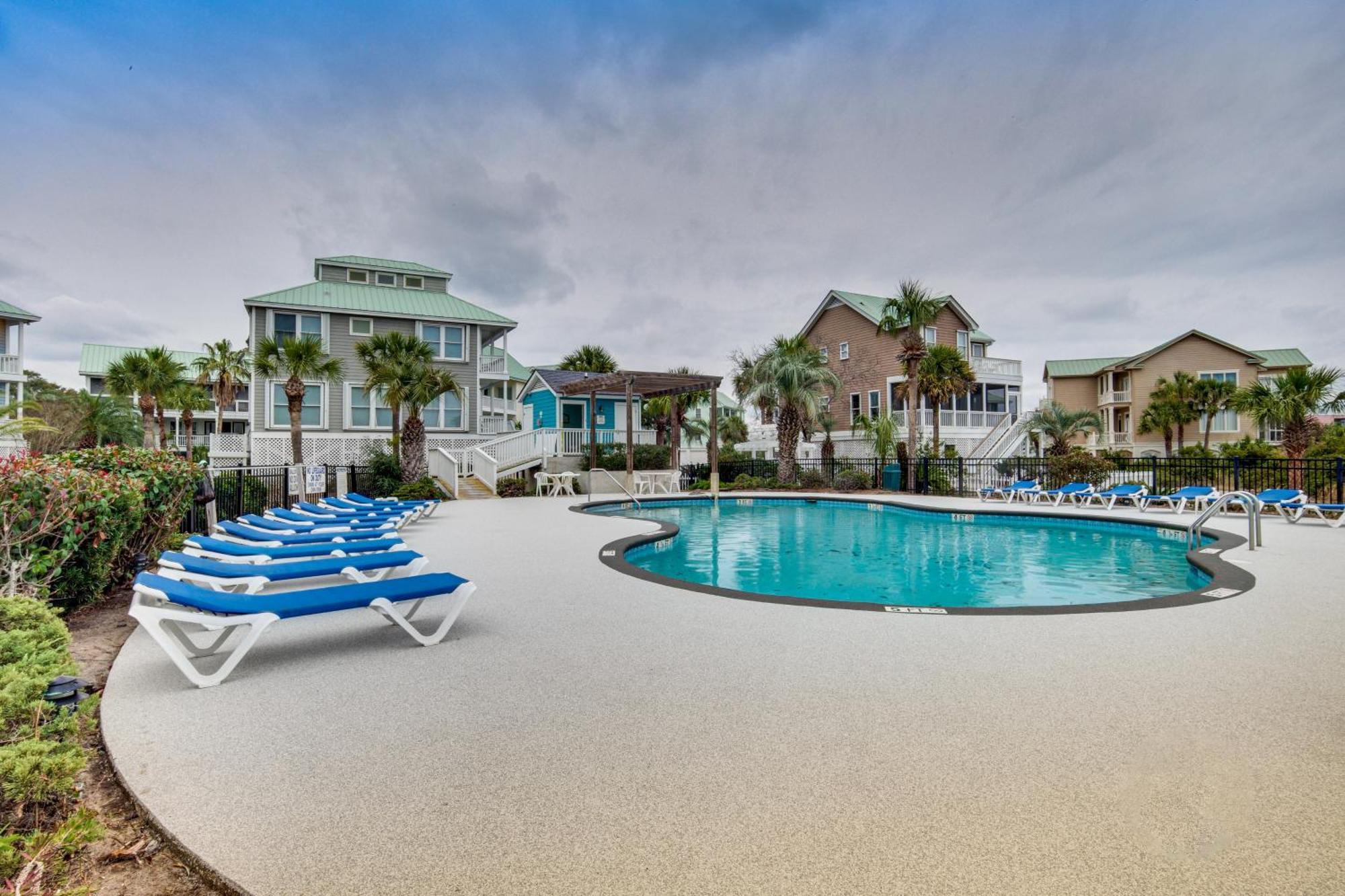 Ocean-View Saint Helena Island Condo - Pool Access Oceanmarsh Subdivision المظهر الخارجي الصورة